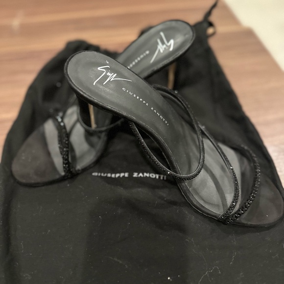 Giuseppe Zanotti Heels - Picture 5 of 8